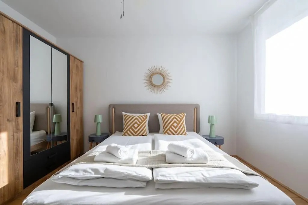 아파트 Hm • Sleek 1Br Home With Balcony 비엔나